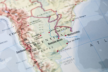 ADNOC, Eni и YPF оценят совместный СПГ-проект в Аргентине