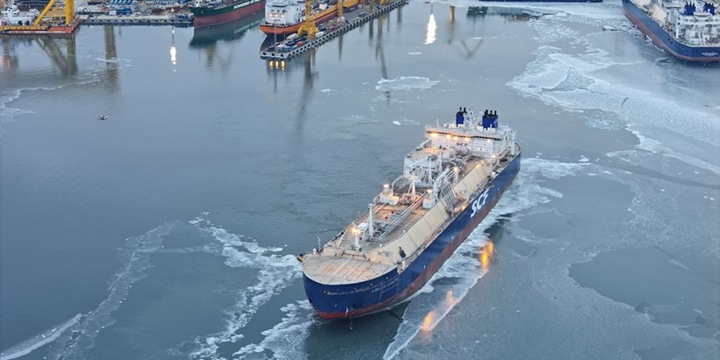 В России состоялась передача головного танкера-газовоза для &laquo;Арктик СПГ-2&raquo;