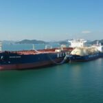 В Гонконге впервые заправили сжиженным природным газом супертанкер класса VLCC