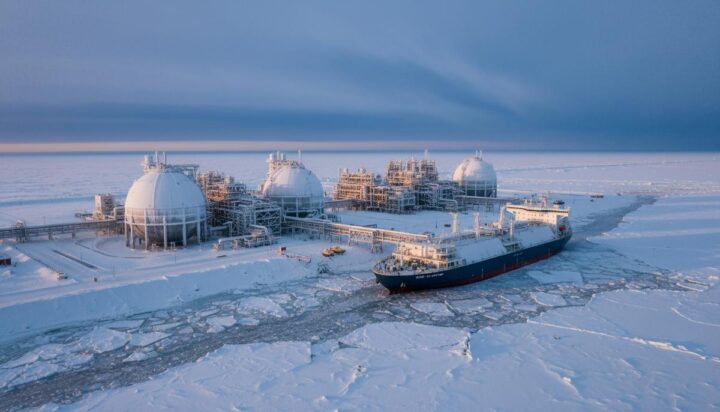 TotalEnergies полностью вышла из российского проекта «Арктик СПГ 2»